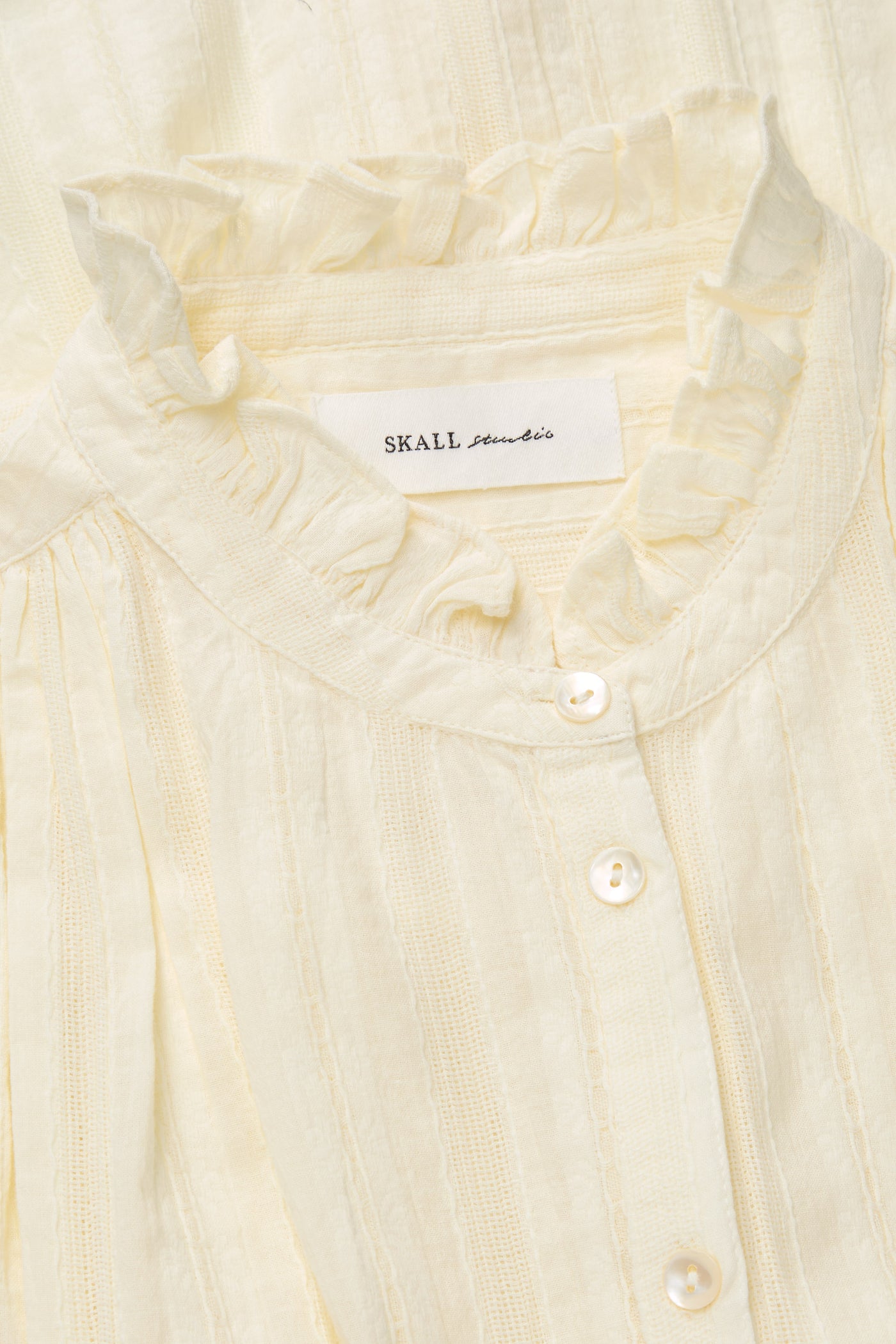 Skall Studio Juliane top Top Light Cream