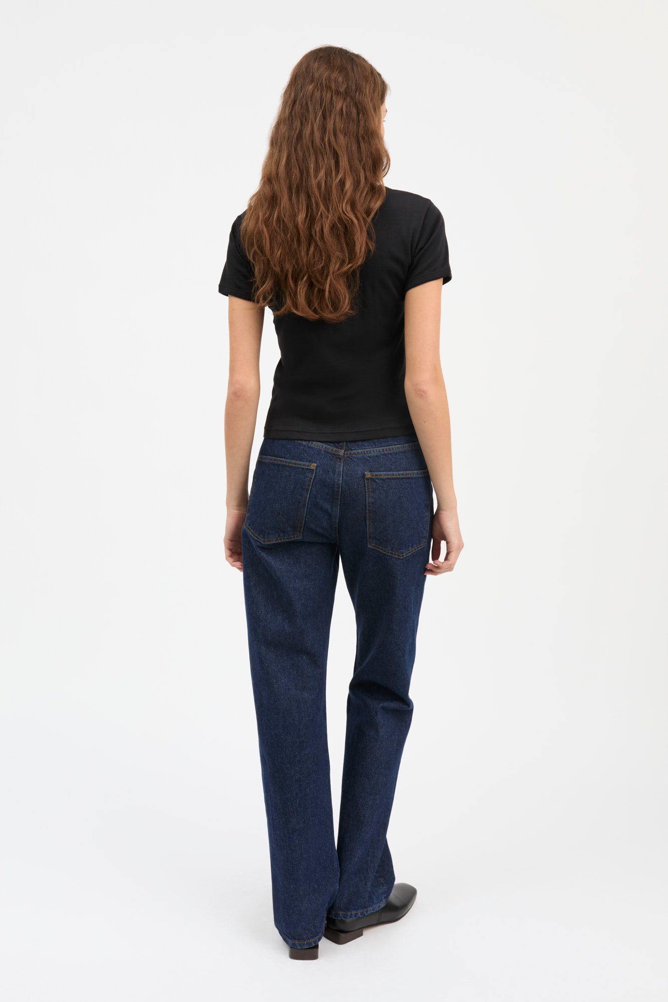 Skall Studio Seventies tee Tee Black